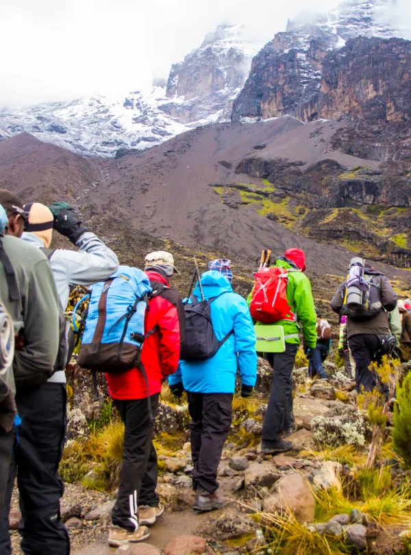 kilimanjaro-porters-3